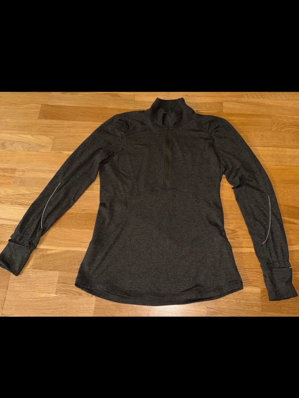 Lululemon Half-Zip Athletic Top - Olive green reflective
